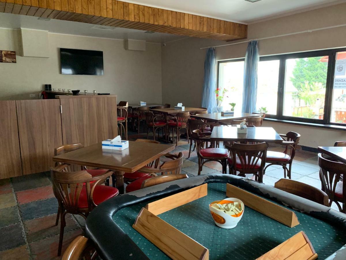 Vila Curcubeu Buşteni Exterior foto